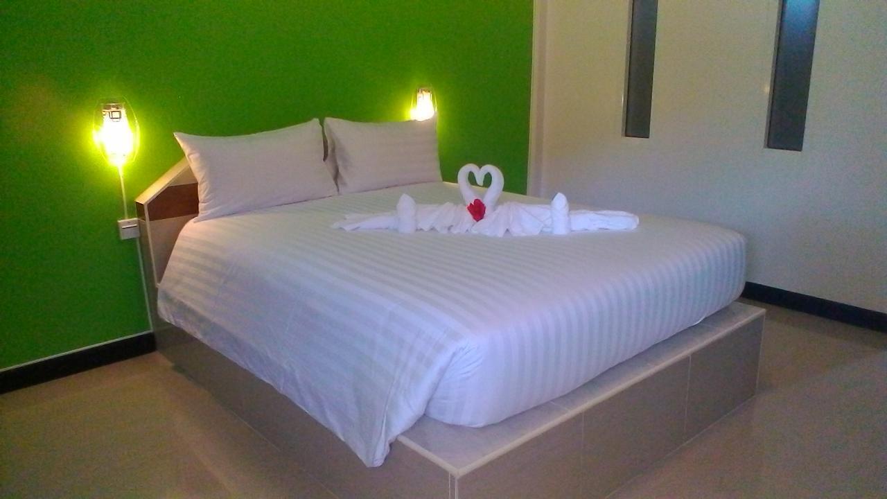 Tong Chang Resort Chumphon Esterno foto