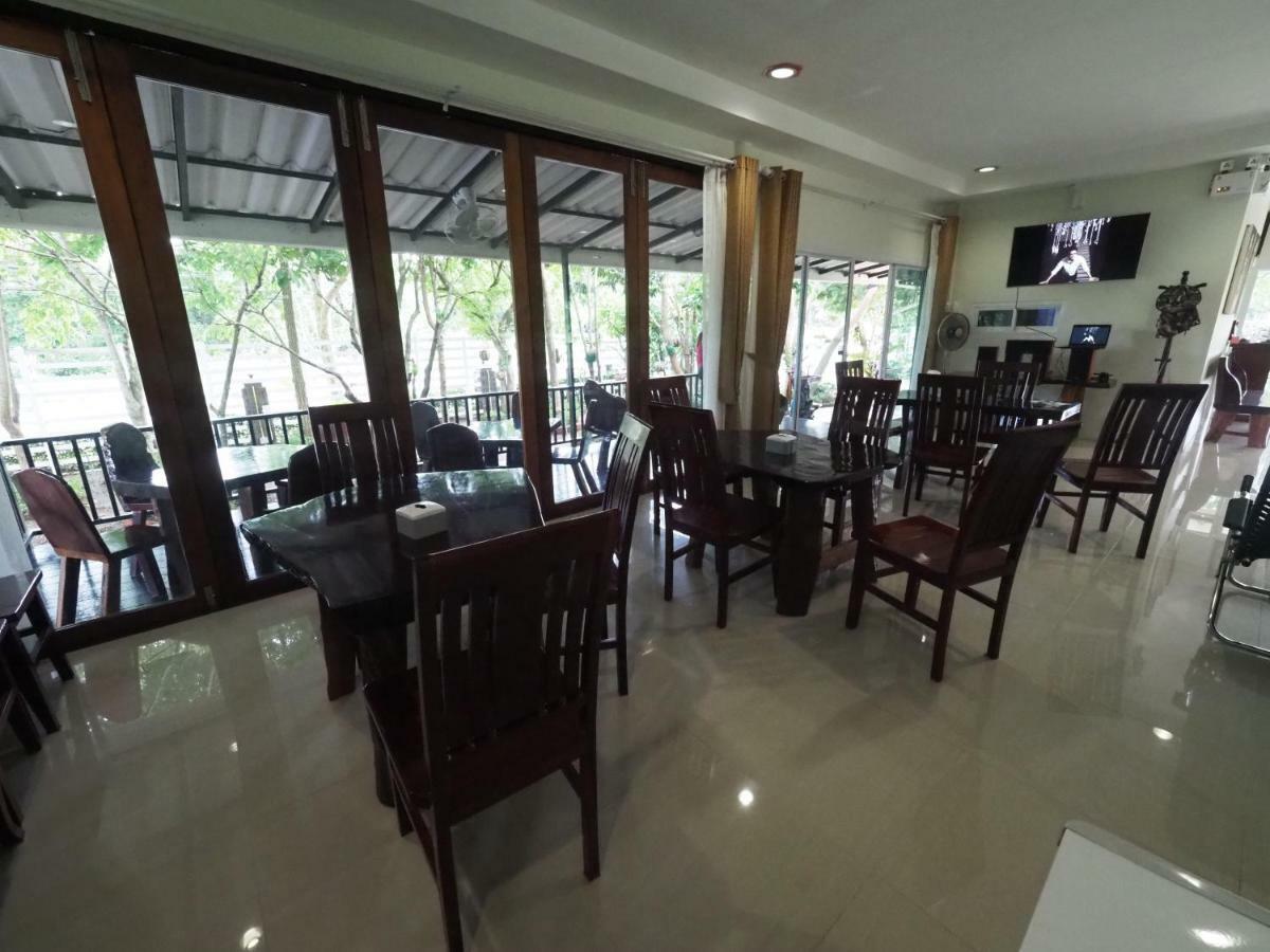 Tong Chang Resort Chumphon Esterno foto